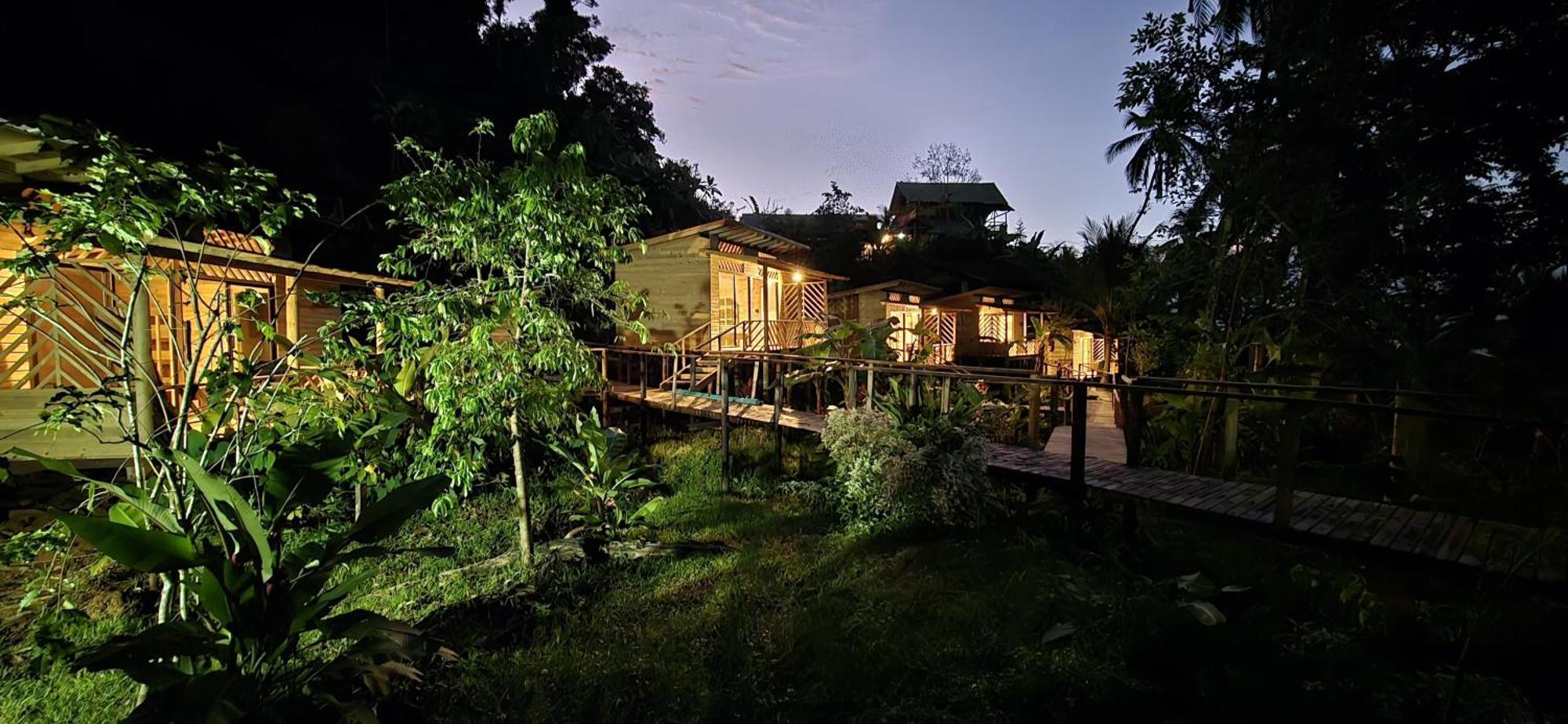 Pacific Nuqui Lodge Eksteriør bilde